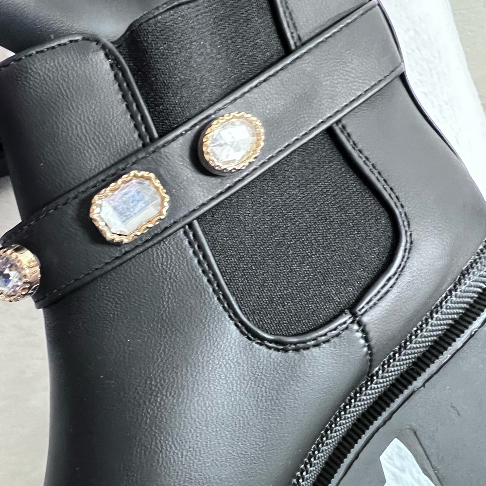 Black combat style boots with crystal accents, size 6 - Picture 4 of 9